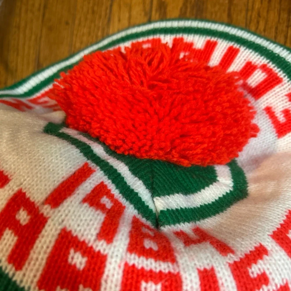 Green and Red Circular Patch Hat‎